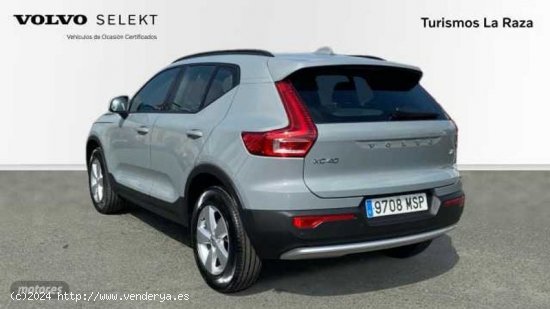 Volvo XC40 TODOTERRENO 1.5 T2 ESSENTIAL AUTO 129CV 5P de 2024 con 10 Km por 32.000 EUR. en Sevilla