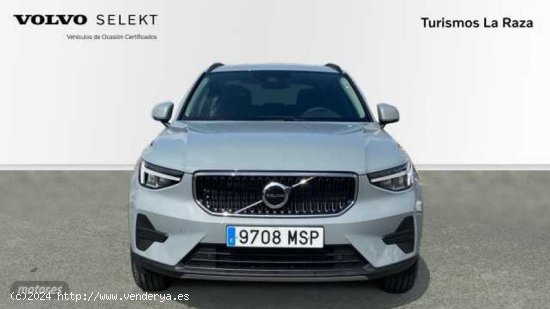 Volvo XC40 TODOTERRENO 1.5 T2 ESSENTIAL AUTO 129CV 5P de 2024 con 10 Km por 32.000 EUR. en Sevilla