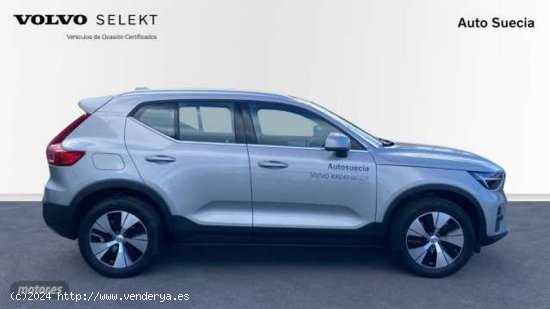 Volvo XC40 RECHARGE CORE T4 PLIG-IN HYBRID de 2023 con 13.000 Km por 40.500 EUR. en Guipuzcoa