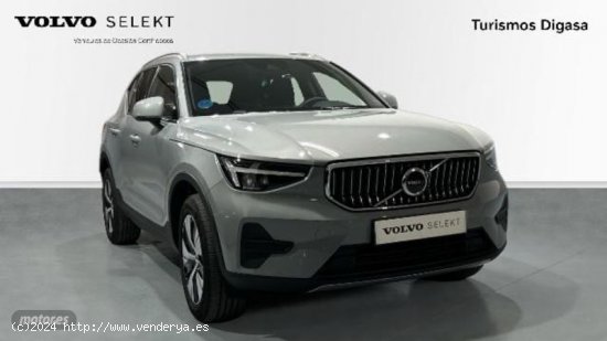 Volvo XC40 XC40 RECHARGE  CORE BRIGHT T4 PLUG-IN HYBRID AUTOMATIC de 2023 con 15.025 Km por 42.500 E