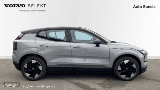 Volvo EX30 todoterreno BEV 69KWH SINGLE MOTOR EXTEND RANGE PLUS 5P de 2024 con 6 Km por 43.860 EUR. 