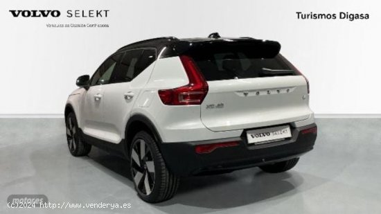 Volvo XC40 XC40 Recharge Plus, Electrico Puro, Electrico de 2023 con 8.800 Km por 42.500 EUR. en Gra