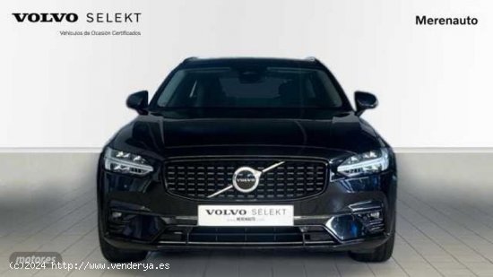 Volvo V 90 2.0 B4 D PLUS DARK AUTO 197 5P de 2024 con 6 Km por 55.500 EUR. en A Coruna