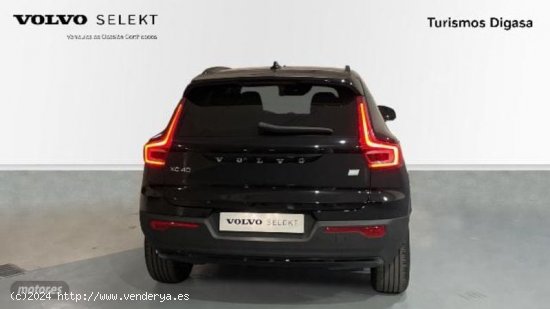 Volvo XC40 XC40 T5 TWIN RECHARGE R-DESIGN/EXPRESSION TECHO SOLAR de 2020 con 23.794 Km por 39.900 EU