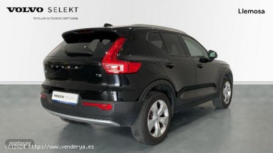 Volvo XC40 1.5 T2 MOMENTUM CORE AUTO 129 5P de 2021 con 60.000 Km por 26.900 EUR. en Lleida