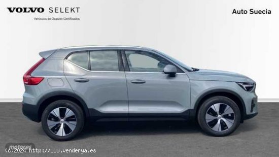 Volvo XC40 RECHARGE CORE T4 PLIG-IN HYBRID de 2023 con 6.581 Km por 41.000 EUR. en Guipuzcoa