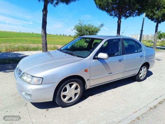  Nissan Primera SE de 1996 con 312.400 Km por 1.200 EUR. en Madrid 