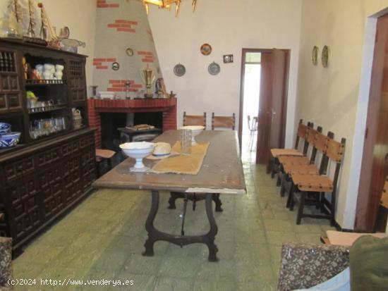 SE VENDE CHALET EN ASPE - ALICANTE