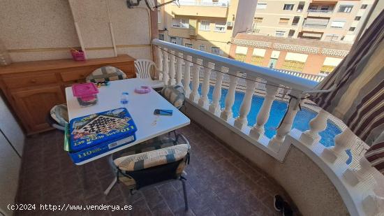 OPORTUNIDAD EN LA MATA CON PISCINA COMUNITARIA - ALICANTE