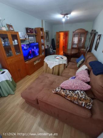 VIVIENDA DE CUATRO DORMITORIOS, GARAJE Y TRASTERO ZONA AVENIDA DE ESPAÑA-HOSPITAL - ALBACETE