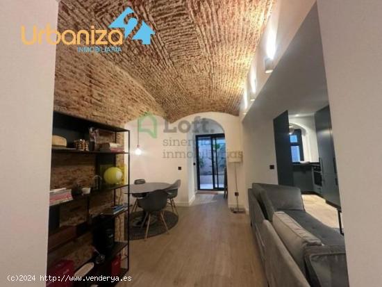 APARTAMENTO REFORMADO Y AMUEBLADO JUNTO A PUERTA PALMAS - BADAJOZ