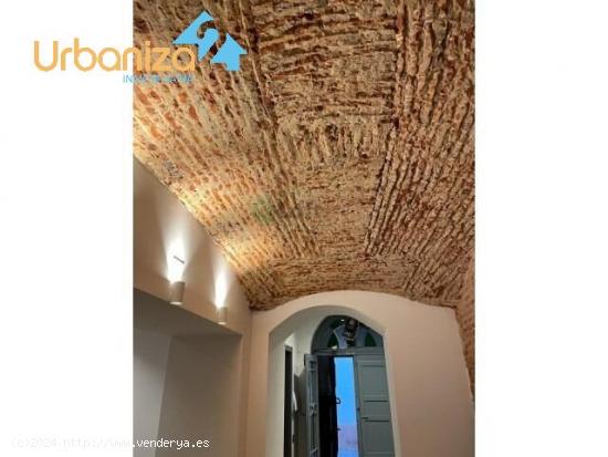 APARTAMENTO REFORMADO Y AMUEBLADO JUNTO A PUERTA PALMAS - BADAJOZ