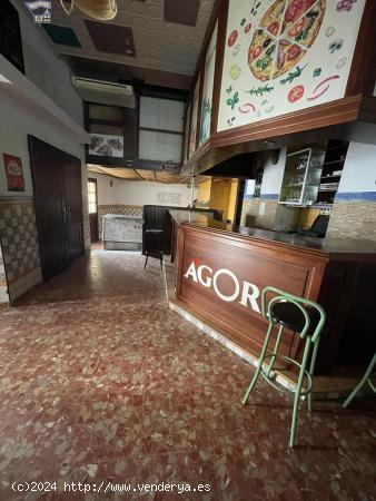 SE VENDE O SE ALQUILA BAR - RESTAURANTE EN ZONA CENTRO DE ARCOS - CADIZ