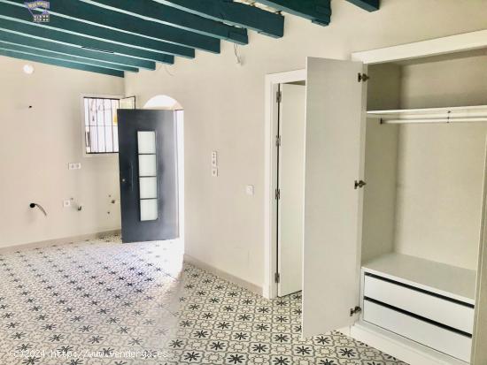 SE VENDE ESTUDIO EN ZONA CASCO ANTIGUO DE ARCOS - CADIZ