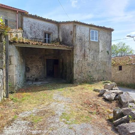 CASA EN VENTA PARA RESTAURAR - A CORUÑA