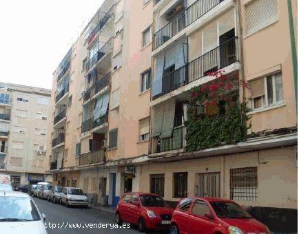 Cuarto sin ascensor OKUPADO en Pasaje Pic Cebollera, Son Gotleu. - BALEARES