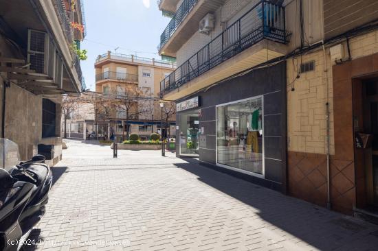 LOCAL COMERCIAL DE ALQUILER EN MARACENA. - GRANADA