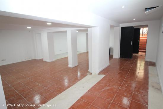 ALQUILER LOCAL- SÓTANO DE 220 M2, REFORMADO, S´ARENAL DE LLUCMAJOR - BALEARES