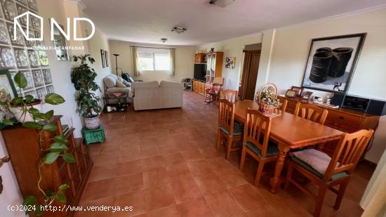 Se vende fantástico chalet en Chiva (Valencia) - VALENCIA