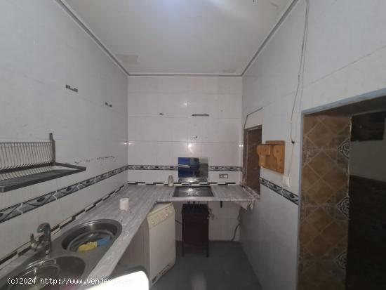 VIVIENDA PARA REFORMAR EN BAJADILLA - CADIZ