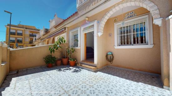 PLANTA BAJA CON BUHARDILLA Y GARAJE en San Pedro del Pinatar - MURCIA