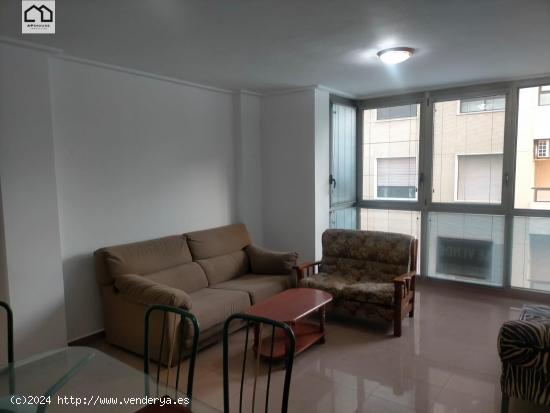  APIHOUSE VENDE PISO DE DOS DORMITORIOS EN GUARDAMAR DEL SEGURA ZONA CENTRO. PRECIO 133.000€ - ALIC 