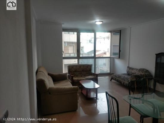 APIHOUSE VENDE PISO DE DOS DORMITORIOS EN GUARDAMAR DEL SEGURA ZONA CENTRO. PRECIO 133.000€ - ALIC