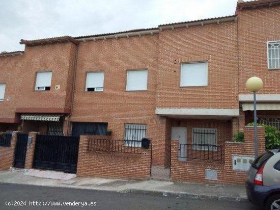  Casa en venta en c/ Granada, Chozas De Canales, Toledo - TOLEDO 