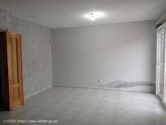 Casa en venta en c/ Granada, Chozas De Canales, Toledo - TOLEDO