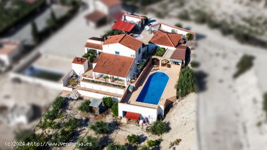 VILLA MEDITERRÁNEA EN PERDIGUERA - MURCIA