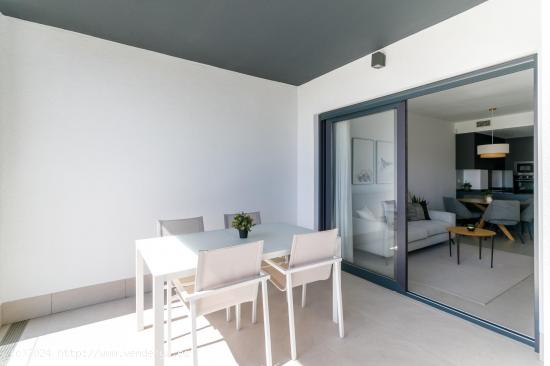 APARTAMENTOS DE 2 DORMITORIOS Y 2 BAÑOS A ESTRENAR A 10 MINUTOS DE LA PLAYA DE LA MATA!! - ALICANTE