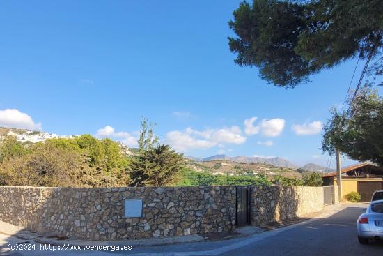 PARCELA EN VENTA EN URBANIZACIÓN MONTE DE LOS ALMENDROS - GRANADA