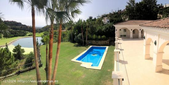 Impresive Luxury Frontline Golf Villa in Los Arqueros - MALAGA