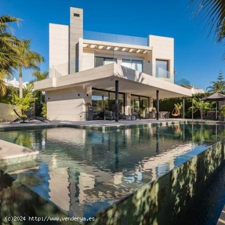 FANTASTICA VILLA CONTEMPORANEA - MARBELLA - MALAGA