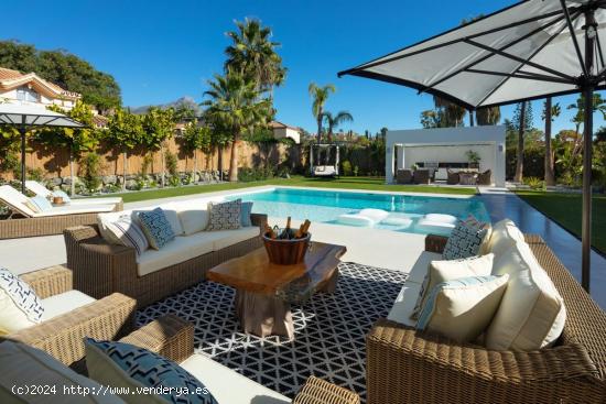 OPULENTA VILLA EN NUEVA ANDALUCIA  - MARBELLA - MALAGA