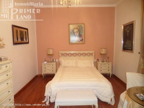 *CASA CON LOCAL COMERCIAL, JUNTO A PLAZA DE TOROS* - CIUDAD REAL