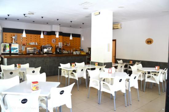 ¡OPORTUNIDAD! LOCAL CAFETERIA  EN VENTA EN ZONA VISTALEGRE - CORDOBA