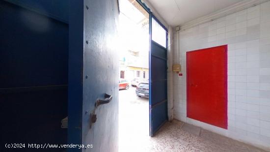 SE VENDE ESTUPENDO LOCAL COMERCIAL SITO EN LOS DOLORES-CARTAGENA. - MURCIA