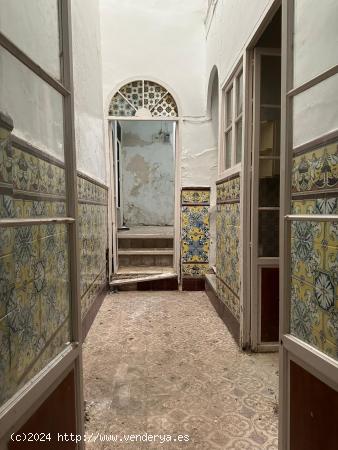  VENTA DOS CASAS. CERCANA AL CENTRO - CADIZ 