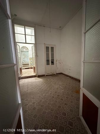 VENTA DOS CASAS. CERCANA AL CENTRO - CADIZ