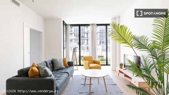 Moderno apartamento amueblado y equipado a un paso del metro en Poblenou - BARCELONA