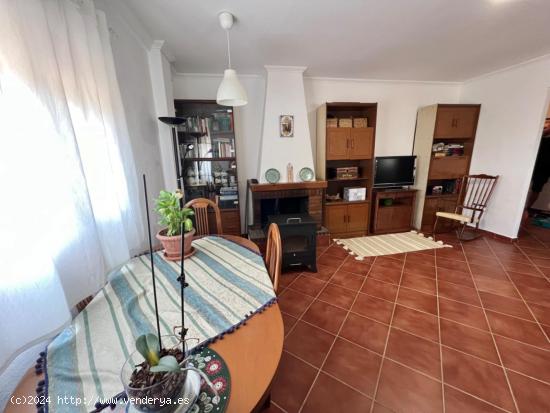 CHALET A LA VENTA EN CHESTE - VALENCIA