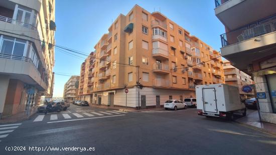 Oportunidad !!!!!!!Apartamento a 150m de playa por  1 100€ *m2 - ALICANTE