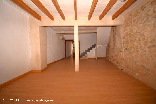 Casa de pueblo con garaje en Artá - BALEARES