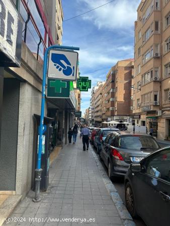 LOCAL COMERCIAL DE OPORTUNIDAD EN EL CENTRO - ALICANTE