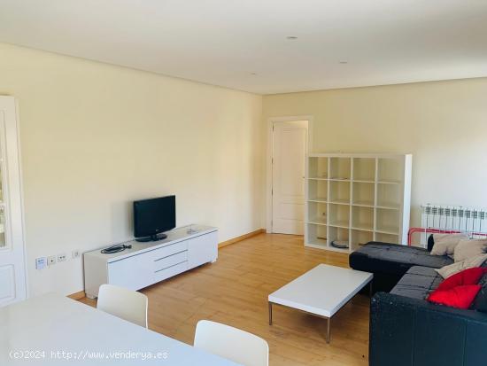 Apartamento en alquiler plaza Santa Teresa 12, Ávila - AVILA