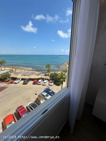 PRIMERA LINEA Apartamento de 2 dormitorios en Cabo Cervera,Torrevieja - ALICANTE