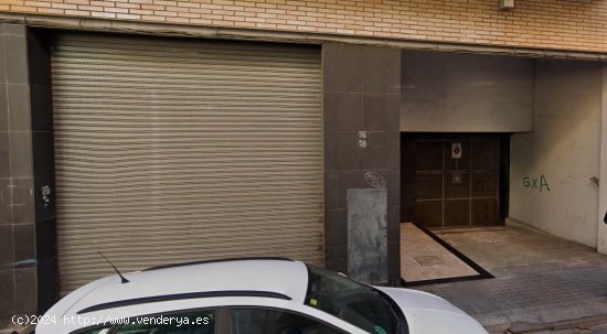 Plaza de aparcamiento en venta  en Badalona - Barcelona