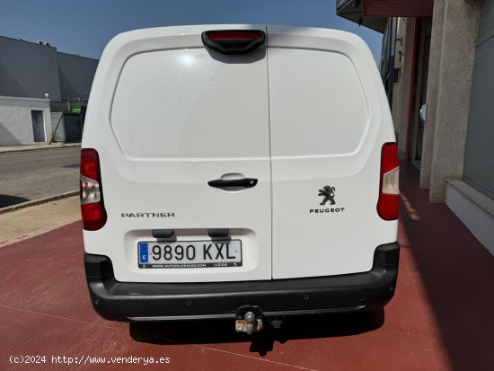 Peugeot Partner premium standard 600kg bluehdi 100s - Alzira