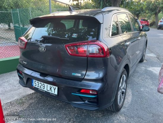 Kia e-Niro 150kW (204CV) Drive (Long Range) de 2020 con 95.500 Km por 18.900 EUR. en Barcelona